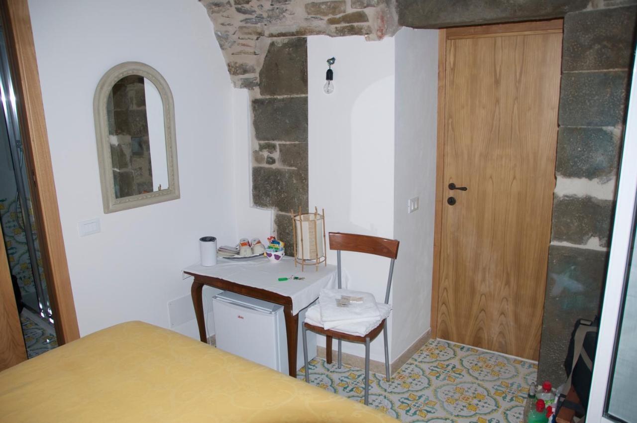 La Croce Dei Templari - Very Central With Parking - Hotel Рио Маджоре Екстериор снимка