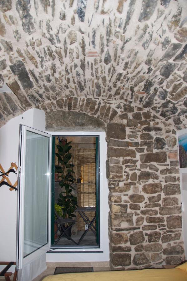 La Croce Dei Templari - Very Central With Parking - Hotel Рио Маджоре Екстериор снимка